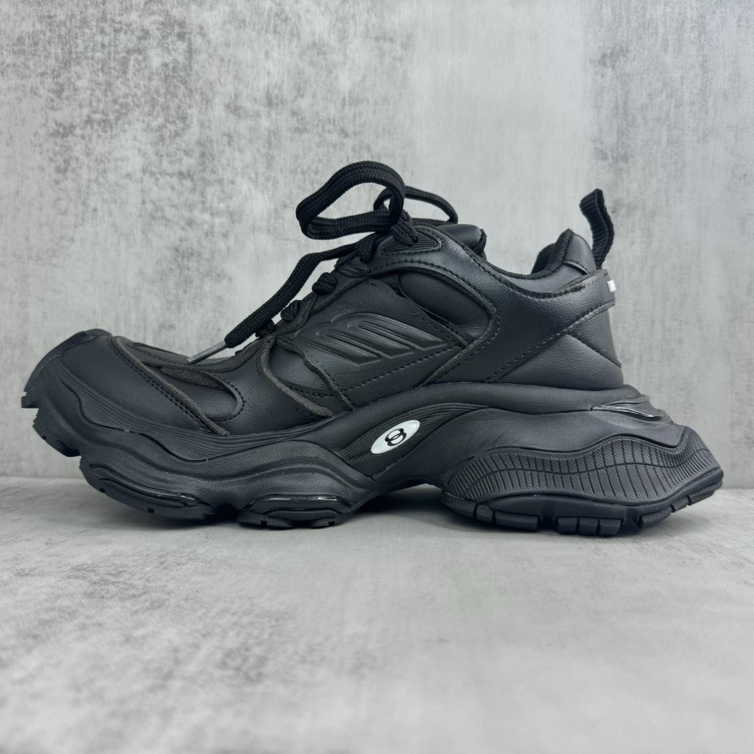 Balenciaga Cargo Sneaker - DopestKickz