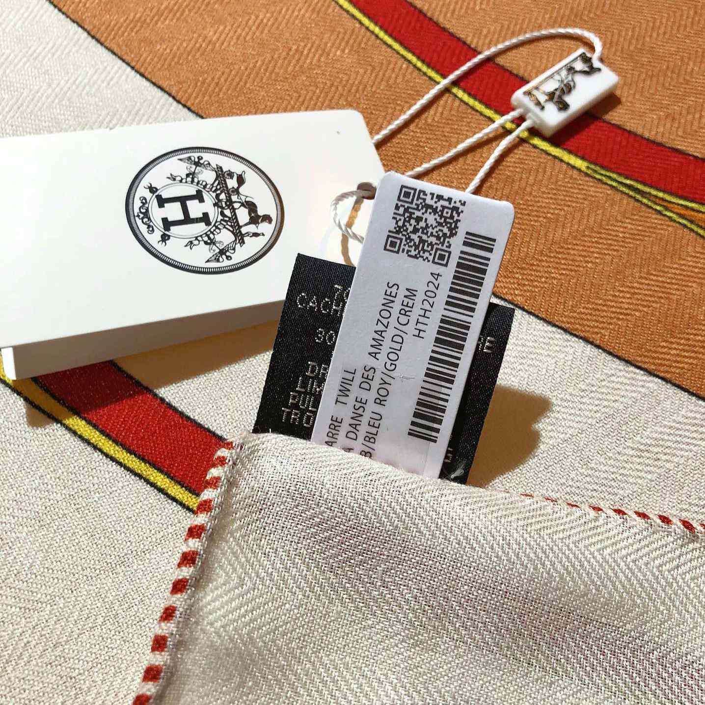 Hermes Giant Triangle - DopestKickz