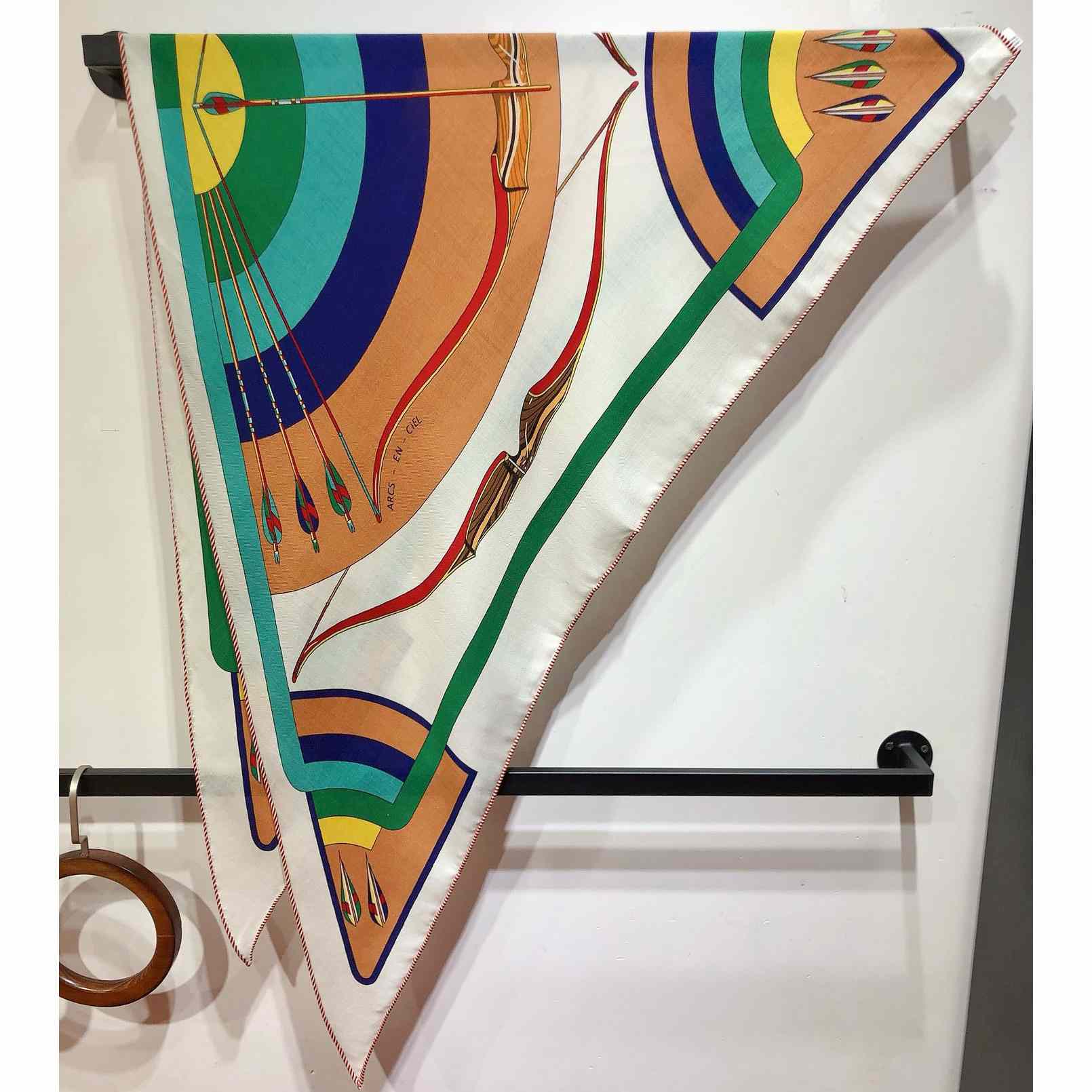 Hermes Giant Triangle - DopestKickz