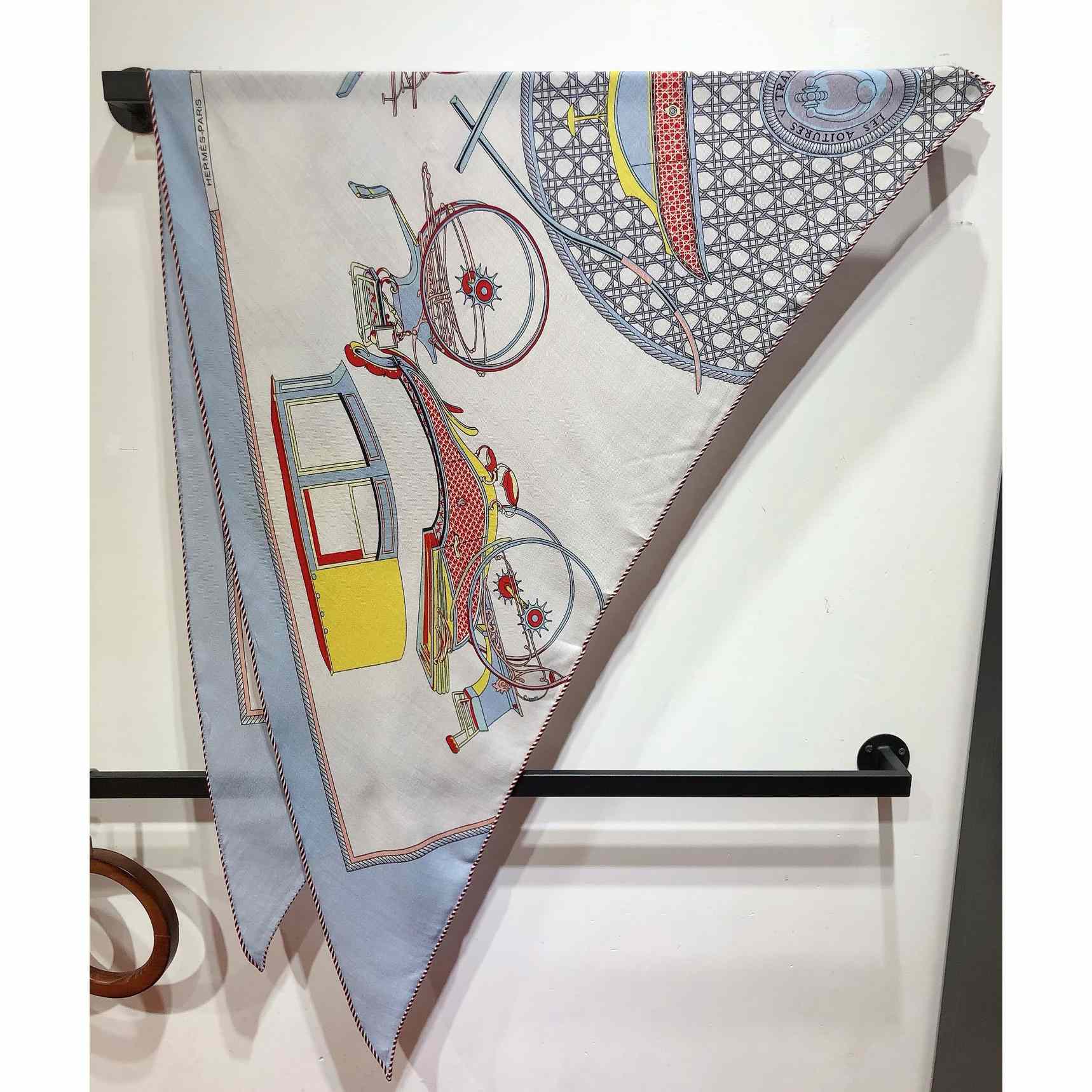 Hermes Giant Triangle - DopestKickz