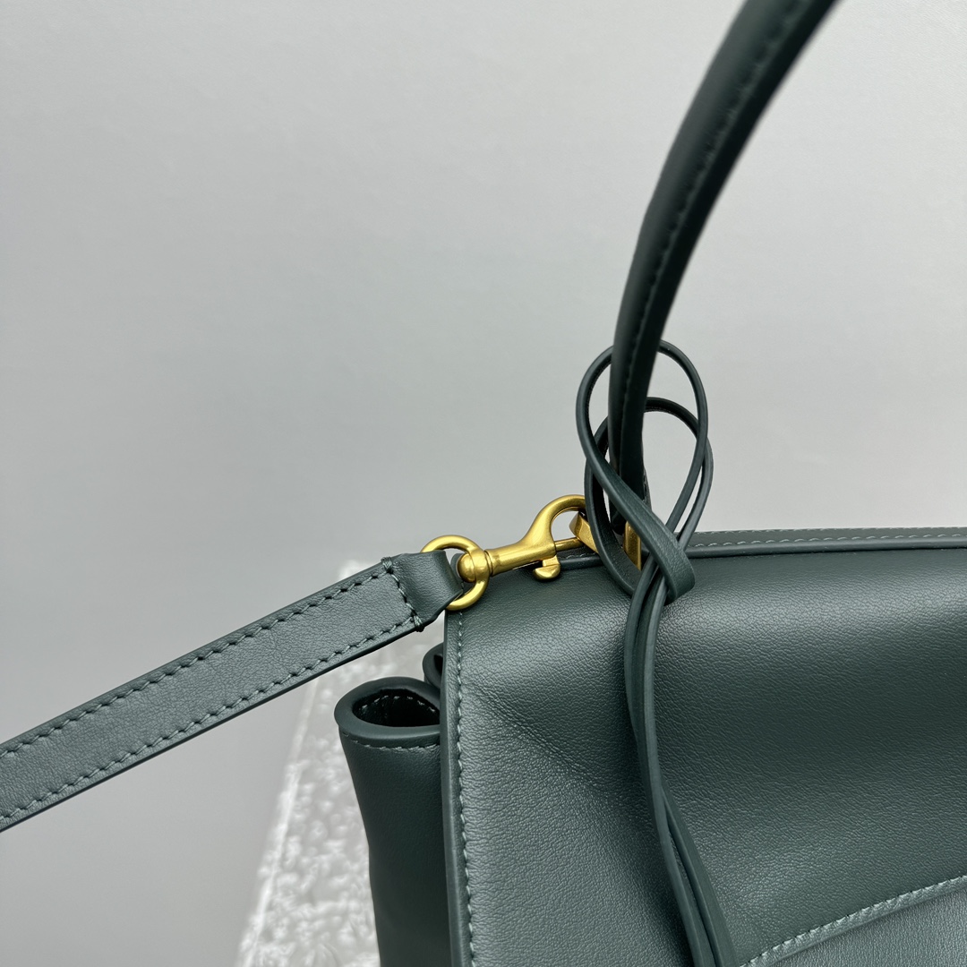 Balenciaga Rodeo Medium Handbag In Pine Green - DopestKickz