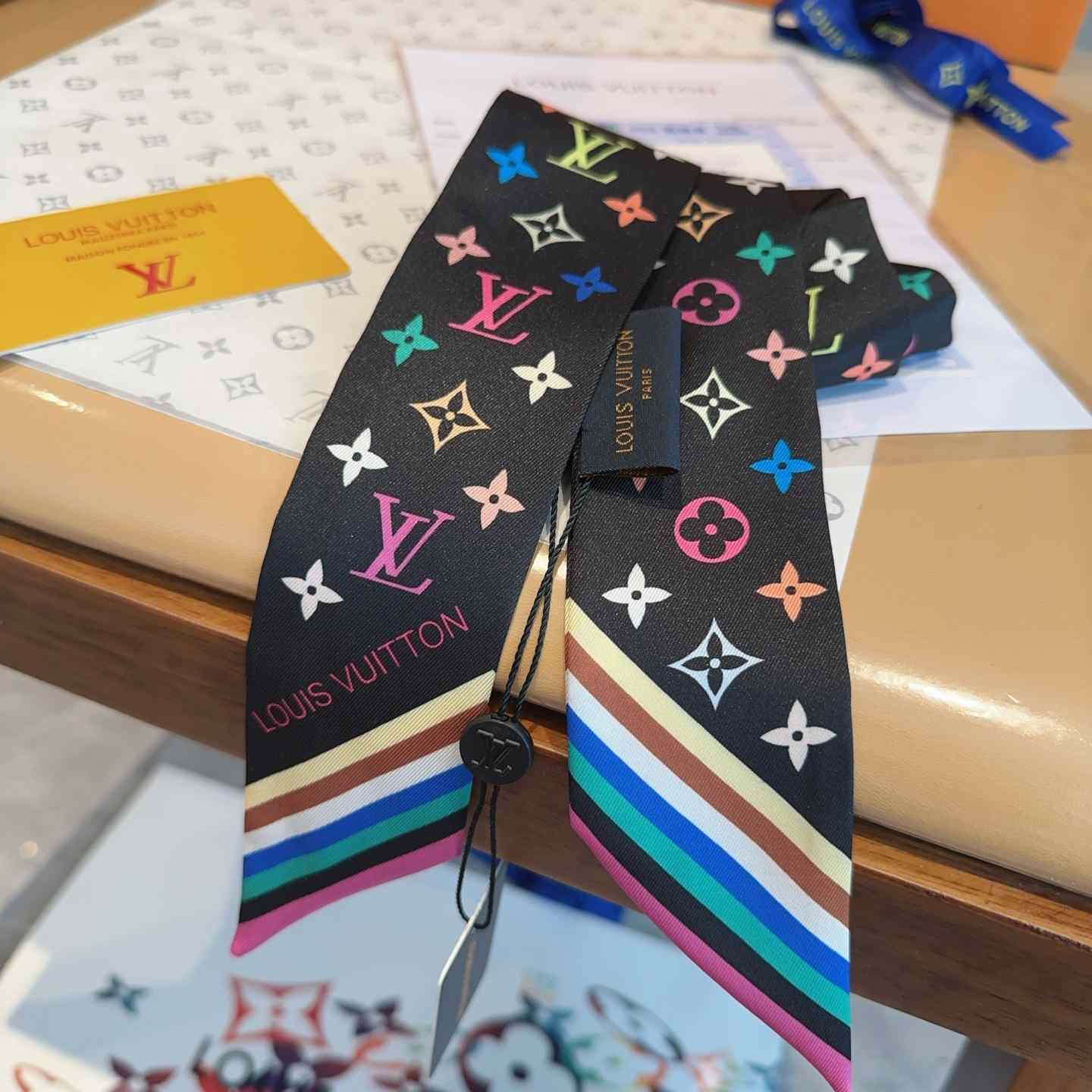 Louis Vuitton LV x TM Bandeau    120x5cm - DopestKickz