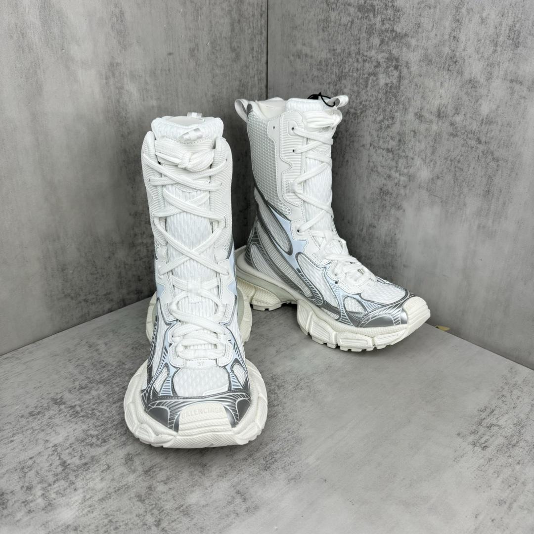 Balenciaga 5XL Sneaker  - DopestKickz