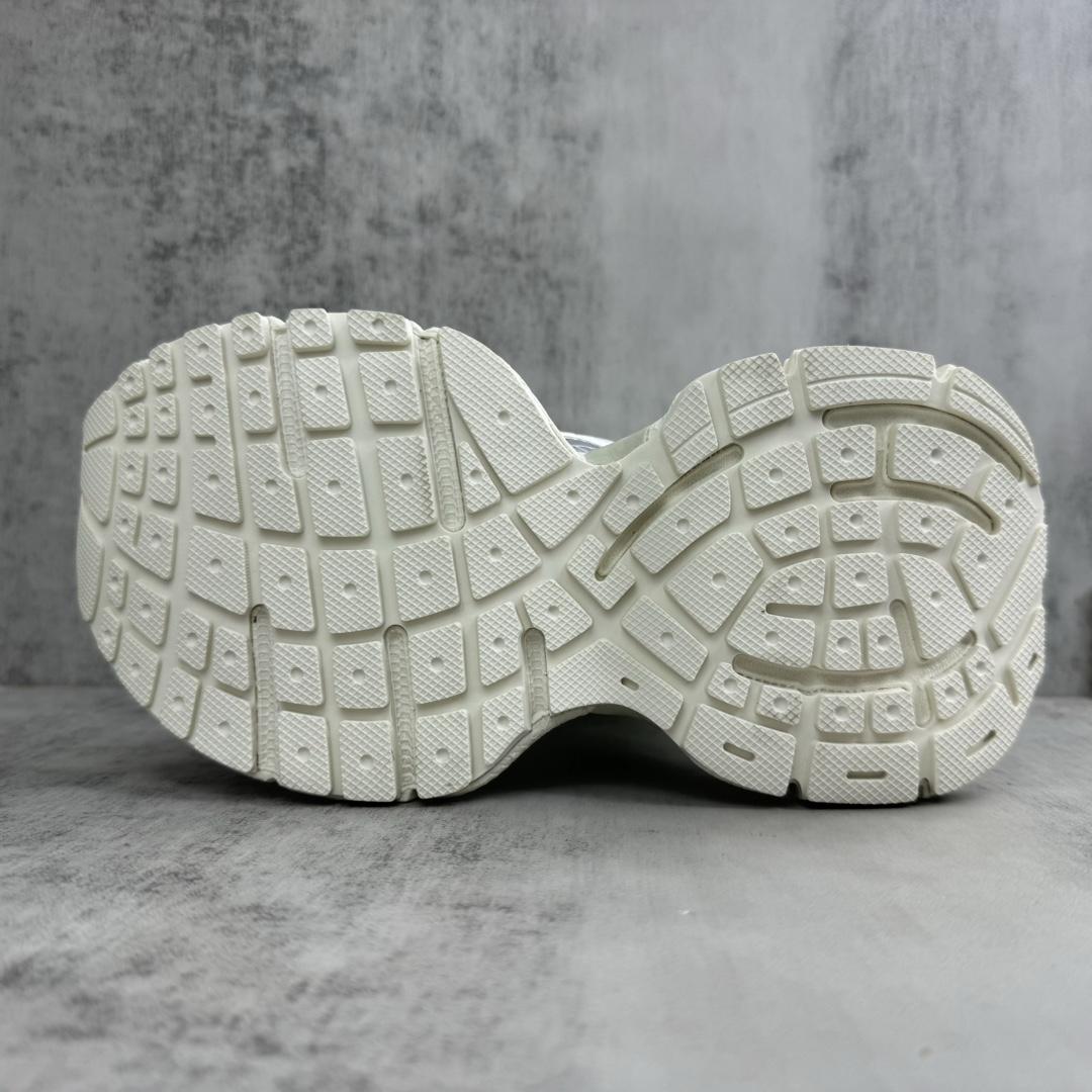 Balenciaga 5XL Sneaker  - DopestKickz