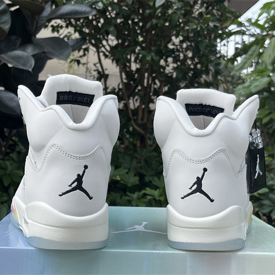 Jordan Air Jordan 5 Retro Sneakers     HF3183-001 - DopestKickz