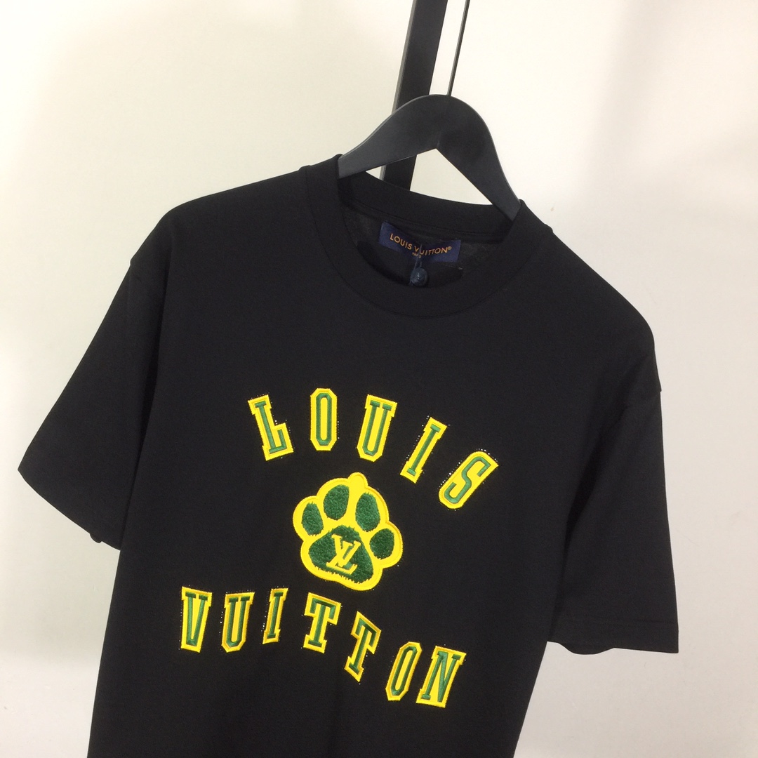 Louis Vuitton Embellished Short-Sleeved Cotton Crewneck - DopestKickz