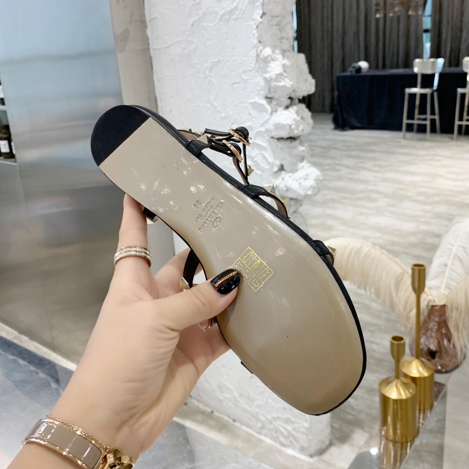 Valenti Rockstud Flat calfskin Sandal With Straps  - DopestKickz