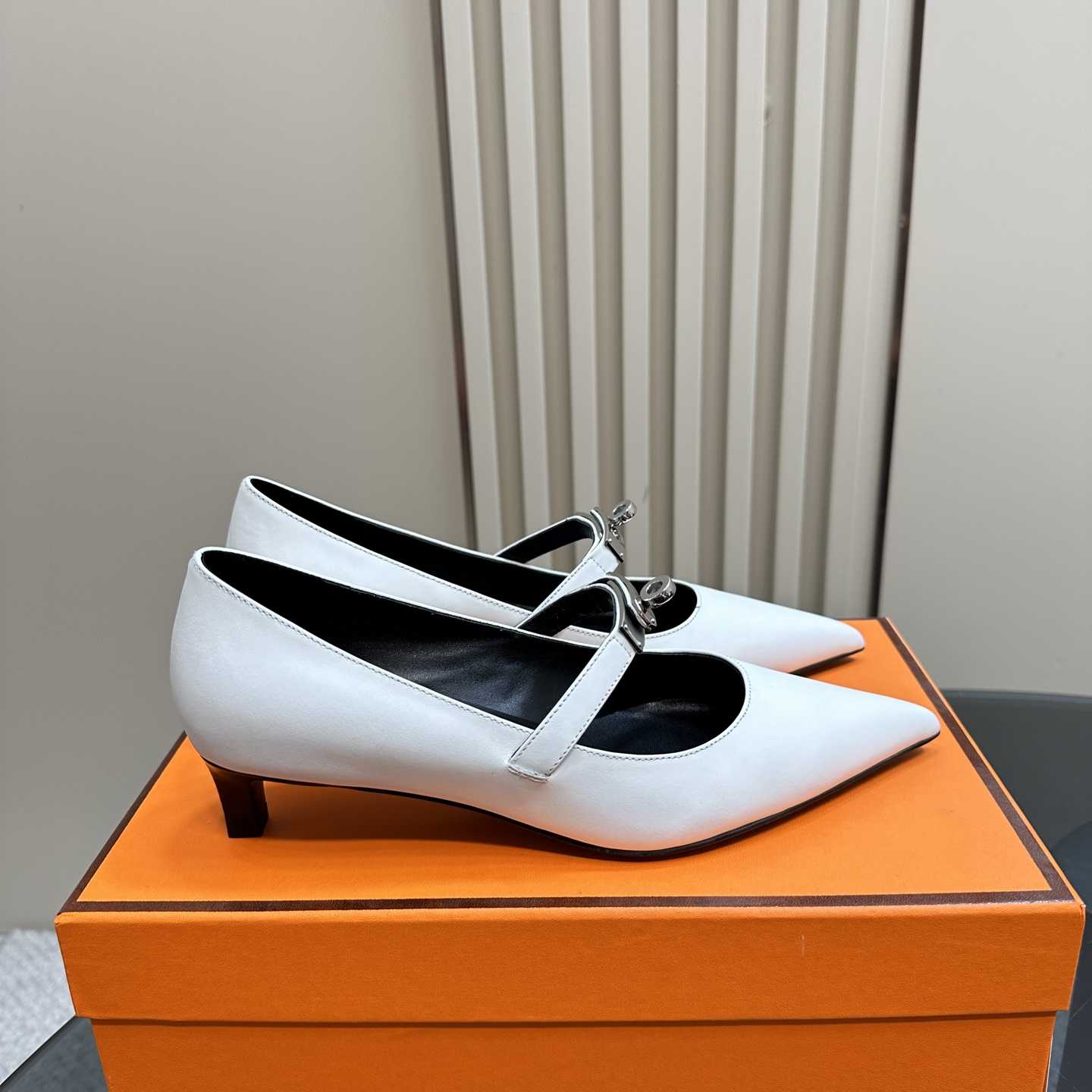 Hermes Kiara 40 Pump - DopestKickz