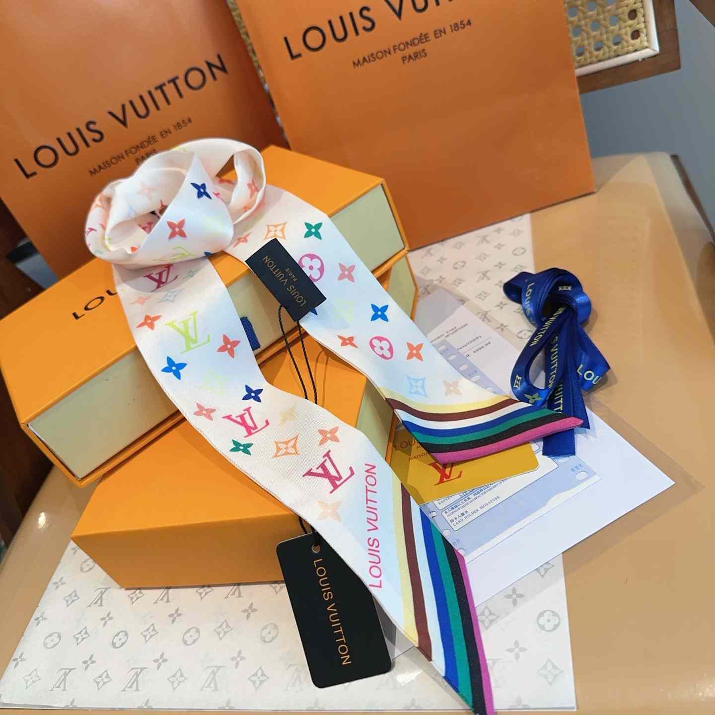 Louis Vuitton LV x TM Bandeau    120x5cm - DopestKickz