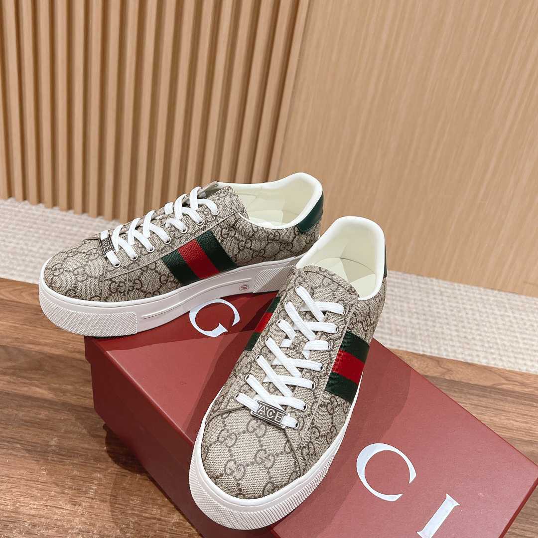 Gucci Ace Sneaker With Web - DopestKickz