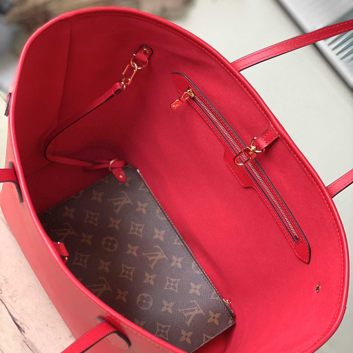 Louis Vuitton Neverfull MM   M12755 - DopestKickz