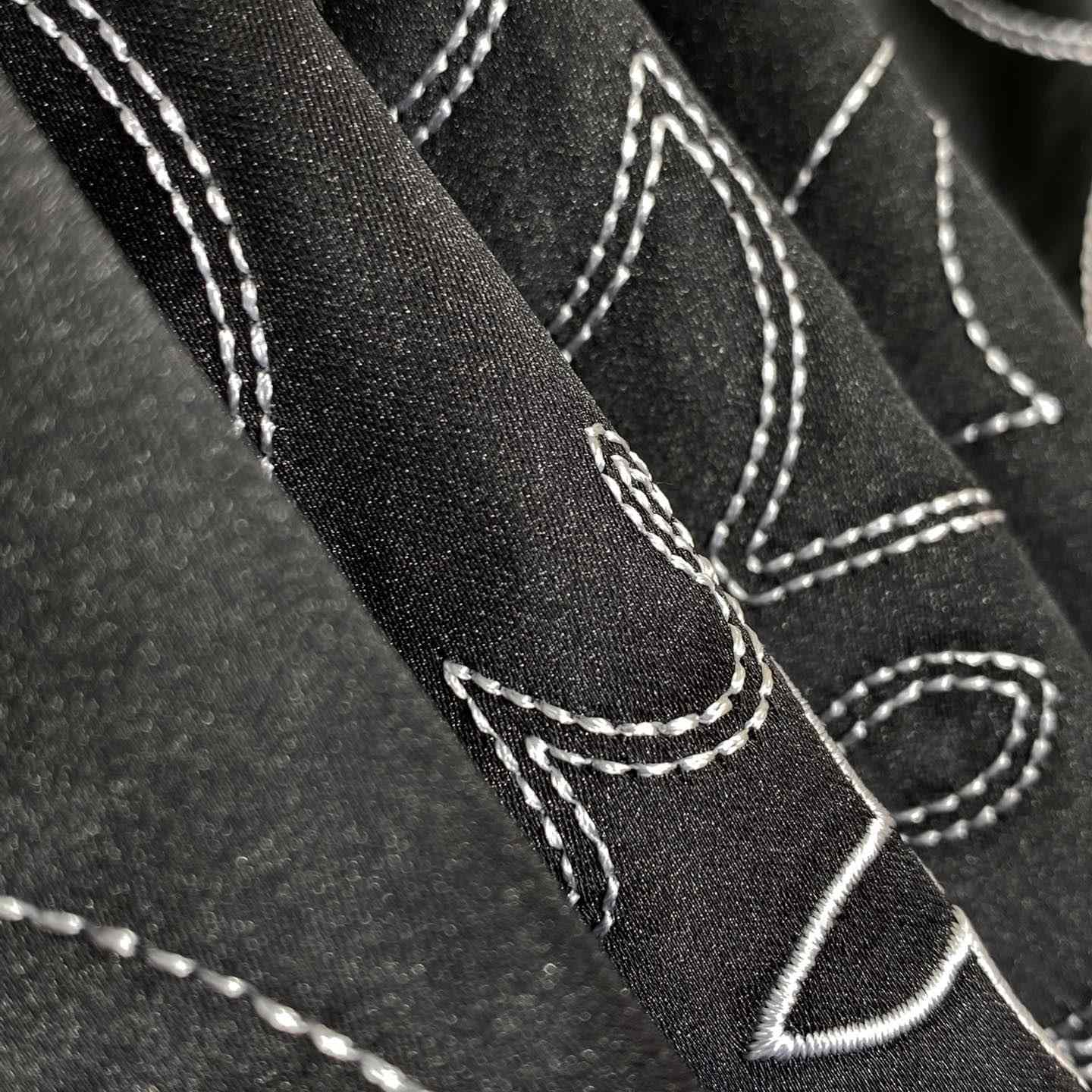 Louis Vuitton Printed Short-Sleeved Silk Shirt   1AFWS9 - DopestKickz