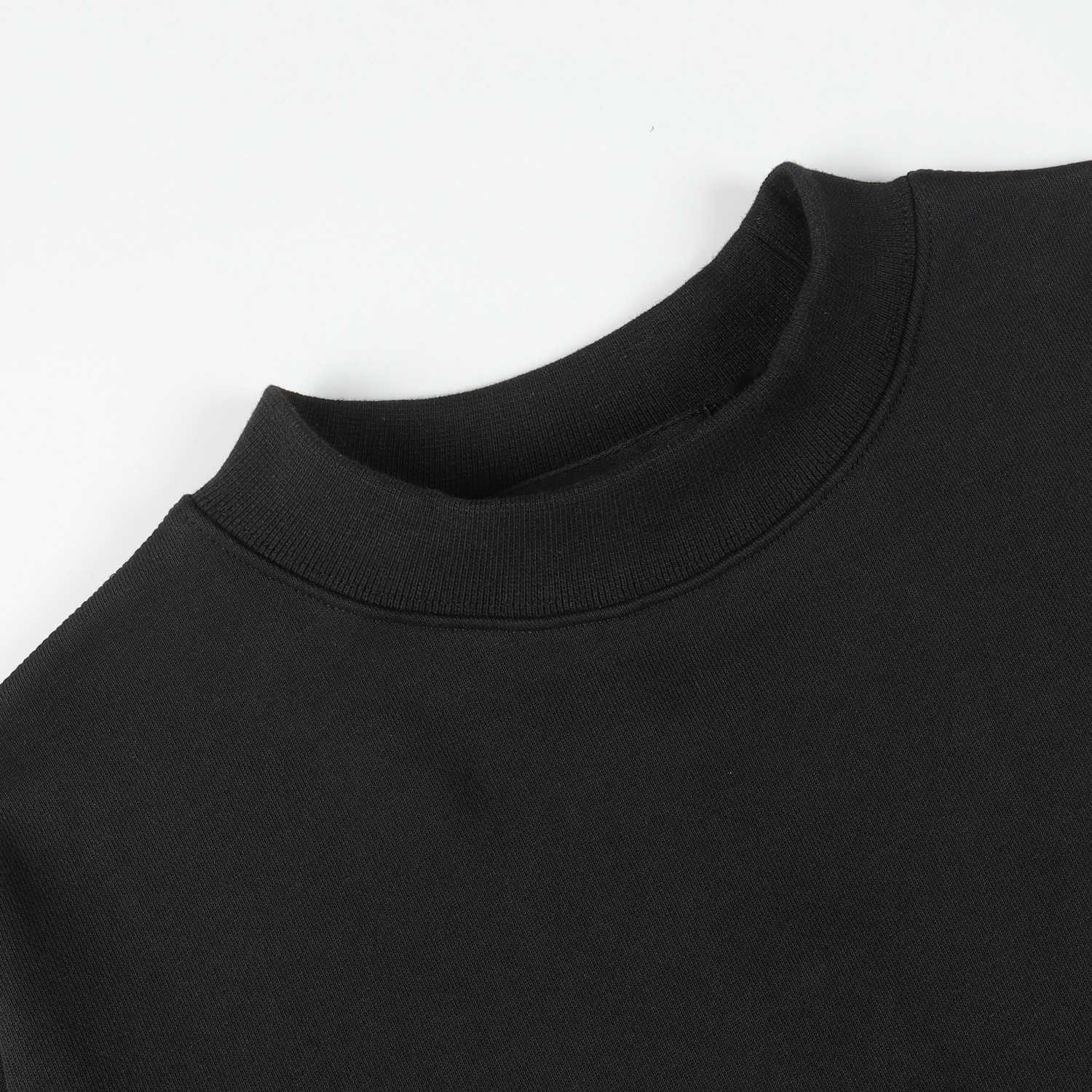 Fear of God Essentials Cotton Crewneck - DopestKickz