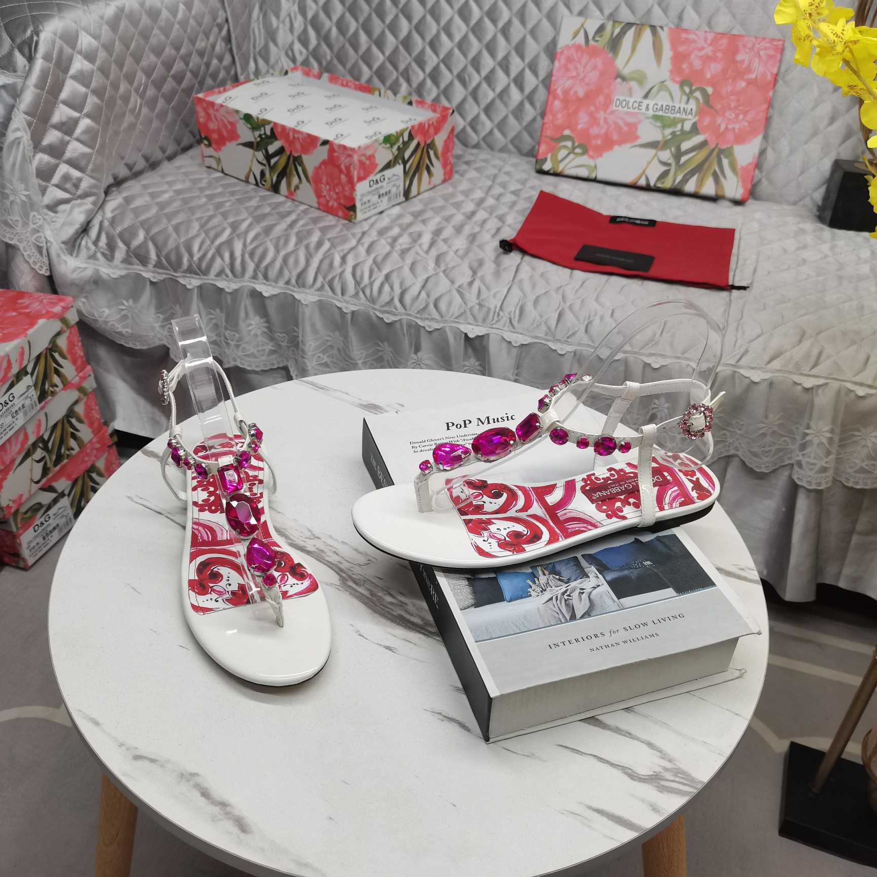 Dolce & Gabbana Patent Leather Thong Sandals - DopestKickz