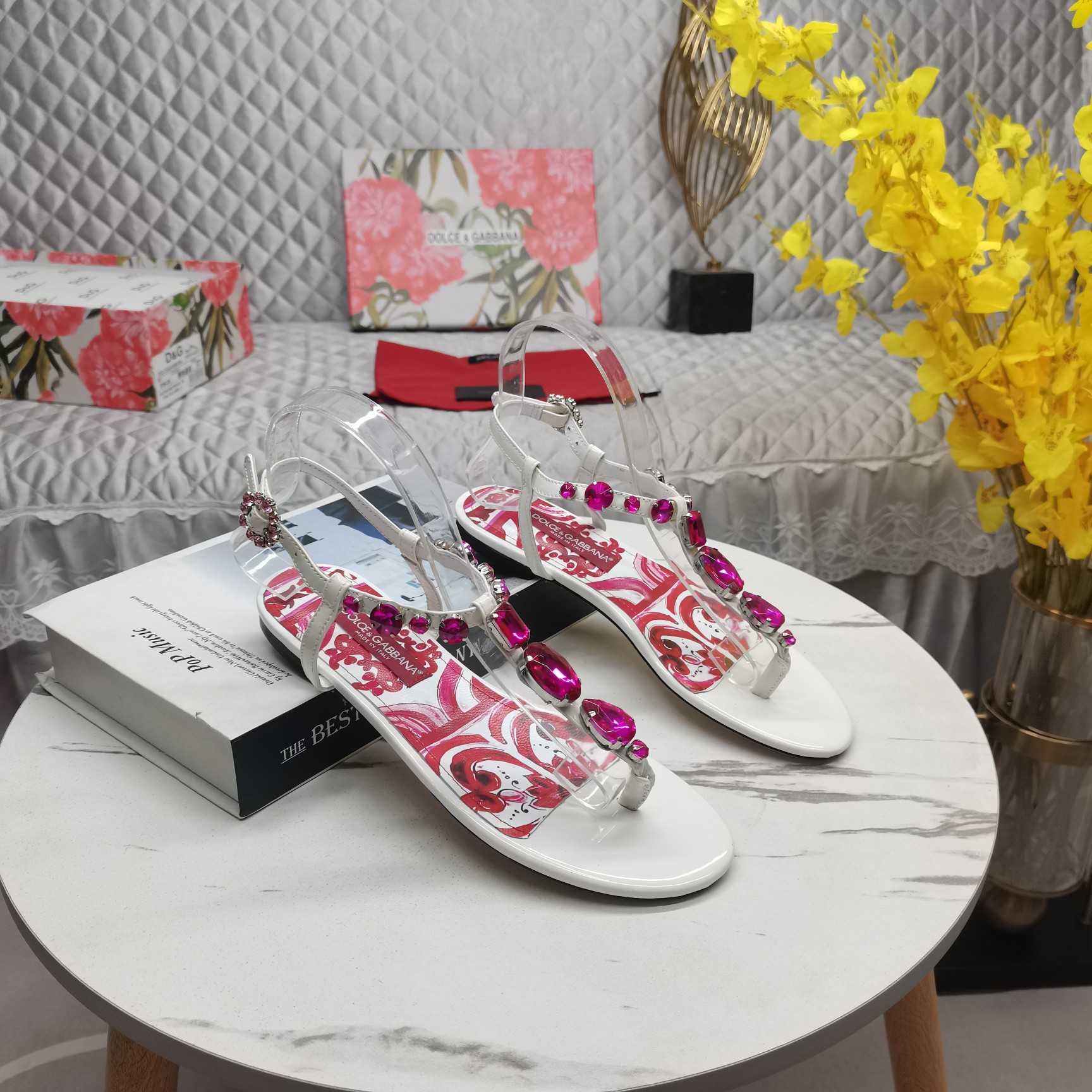 Dolce & Gabbana Patent Leather Thong Sandals - DopestKickz