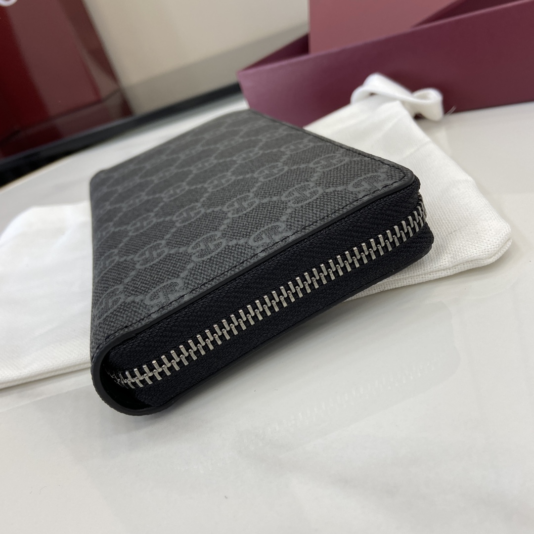 Gucci GG Emblem Around Wallet - DopestKickz