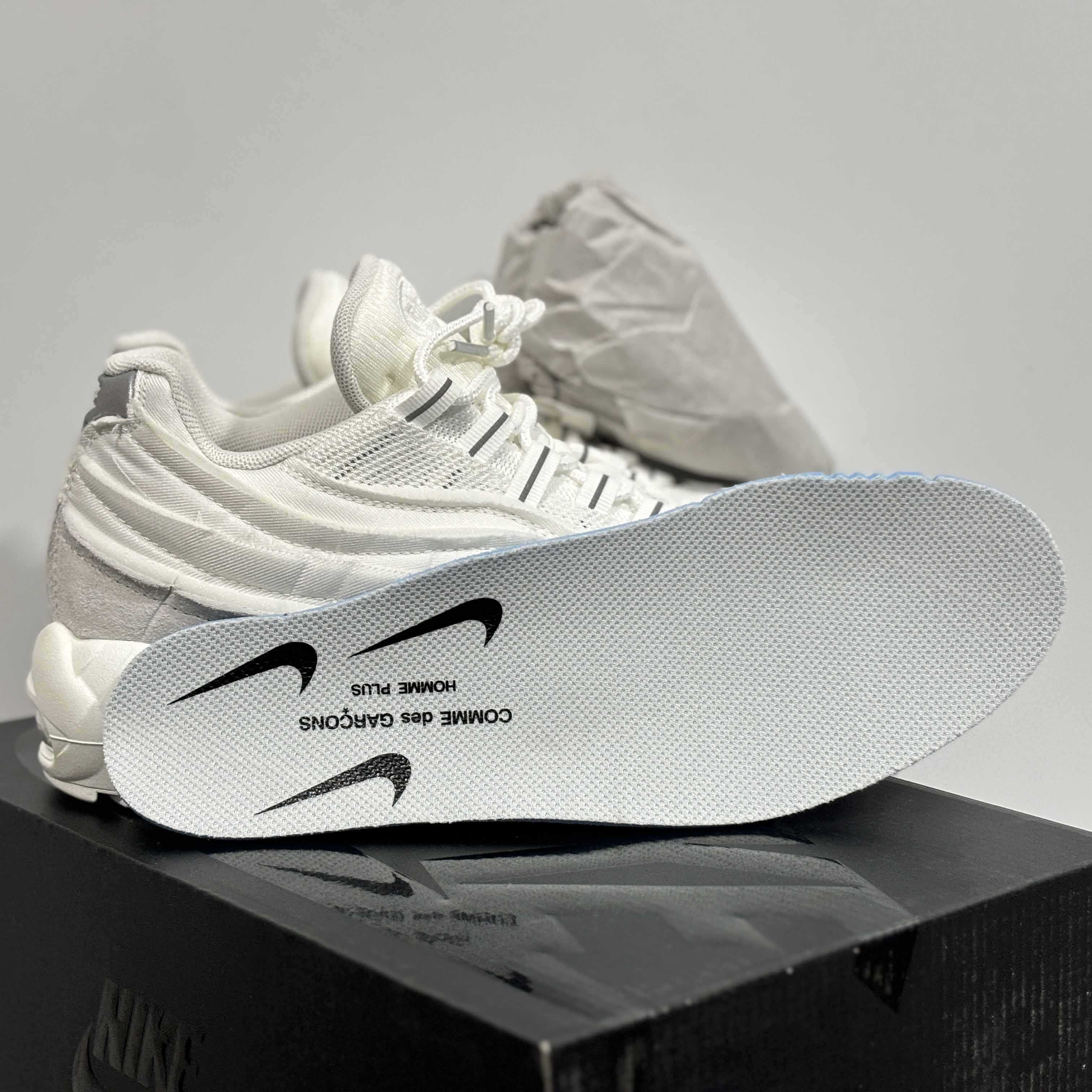 CDG X Nike Air Max 95 OG Sneaker    CU8406-100 - DopestKickz