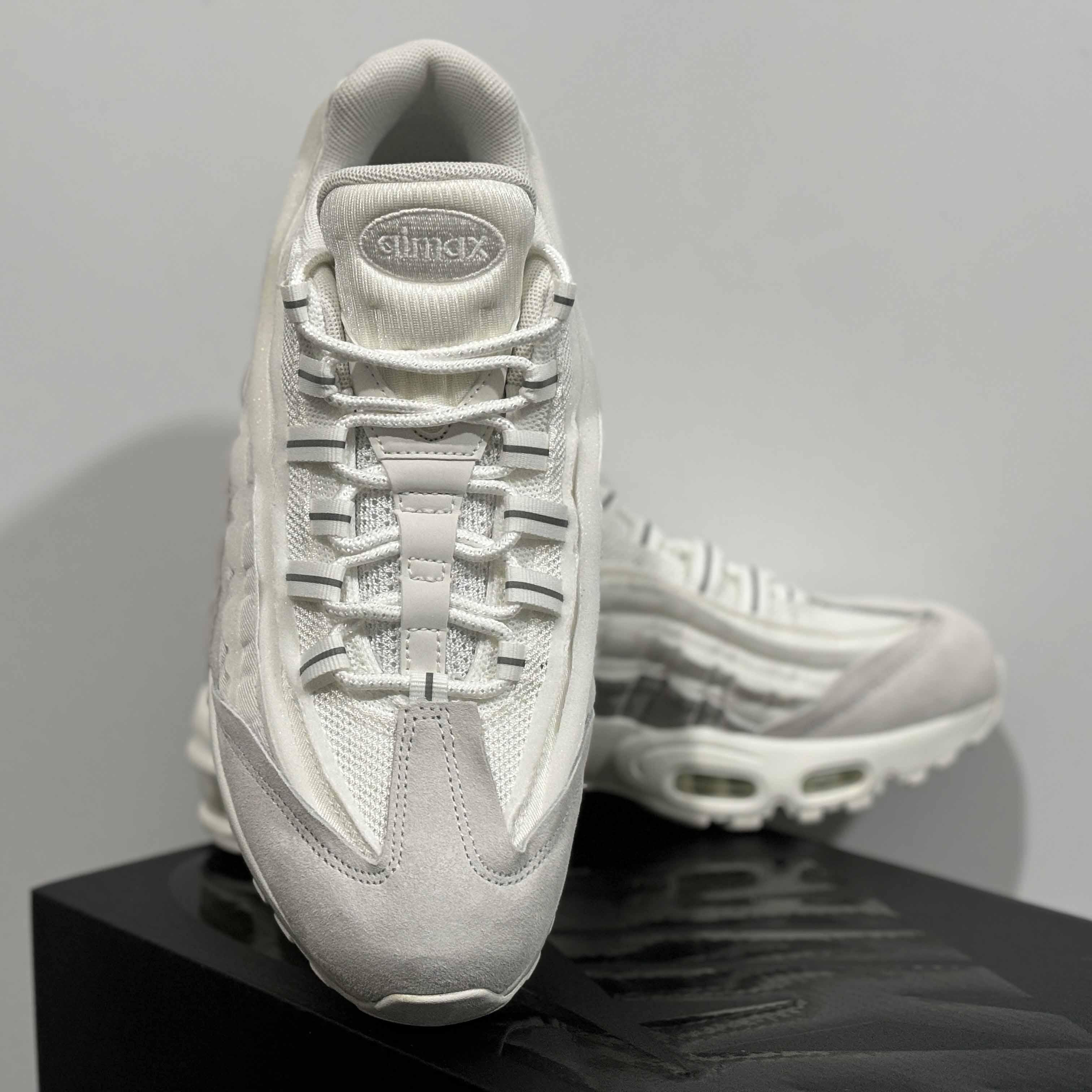 CDG X Nike Air Max 95 OG Sneaker    CU8406-100 - DopestKickz