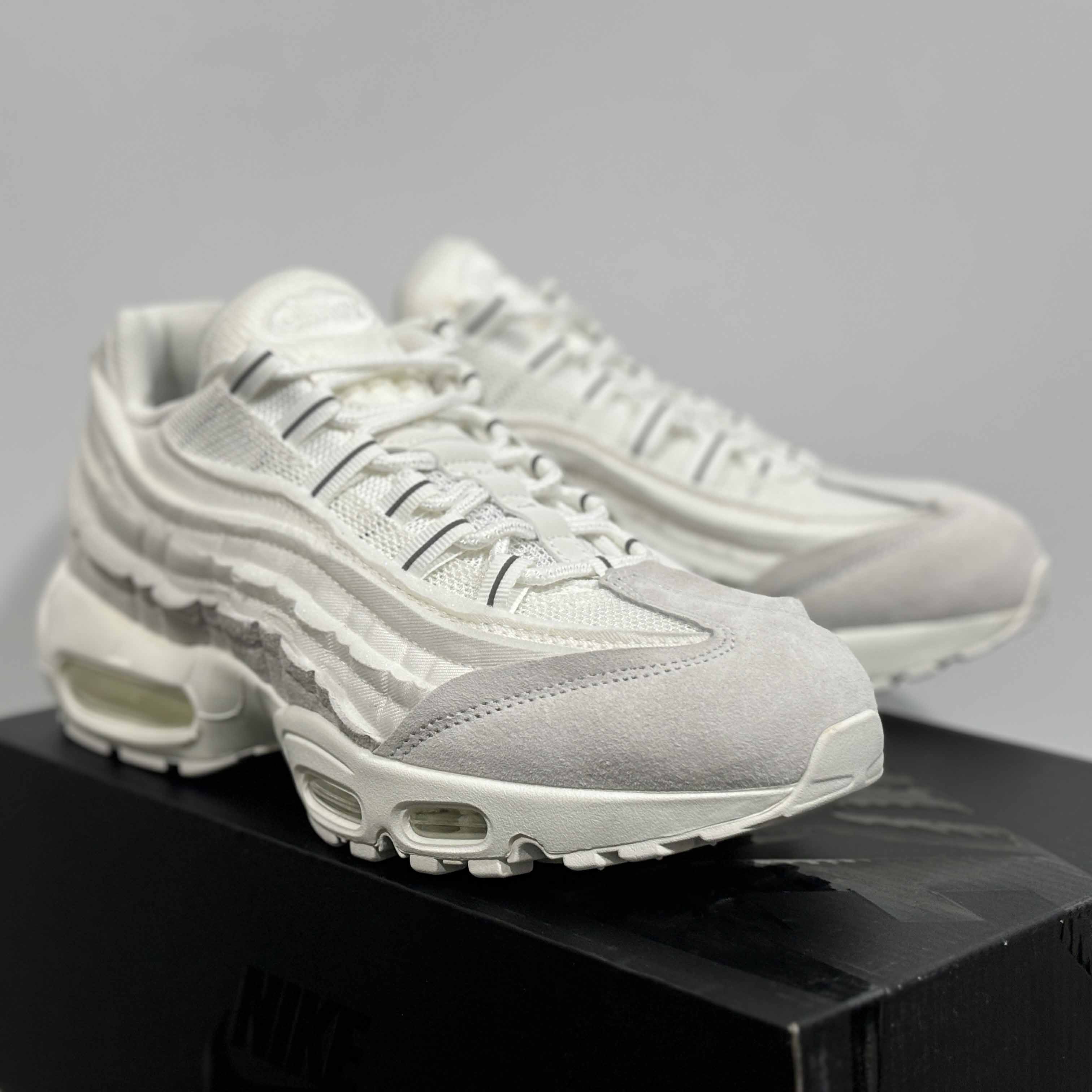 CDG X Nike Air Max 95 OG Sneaker    CU8406-100 - DopestKickz