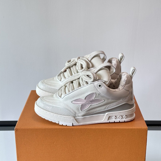 Louis Vuitton LV Skate Sneaker   1ADG7K - DopestKickz