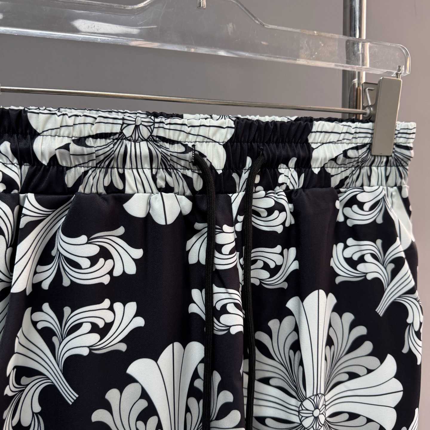 Chrome Heart Shirt & Shorts - DopestKickz