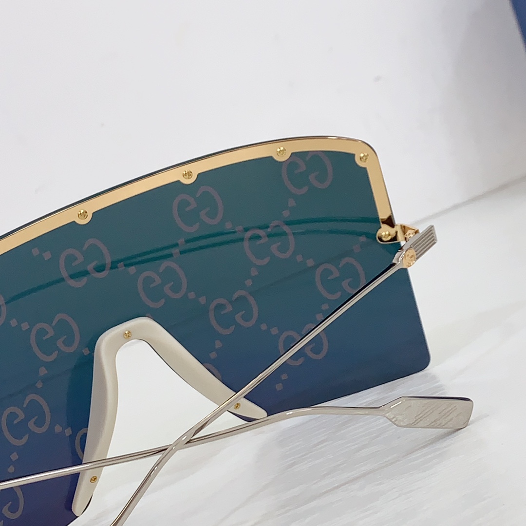 Gucci Mask-Shaped Sunglasses     GG1244 - DopestKickz