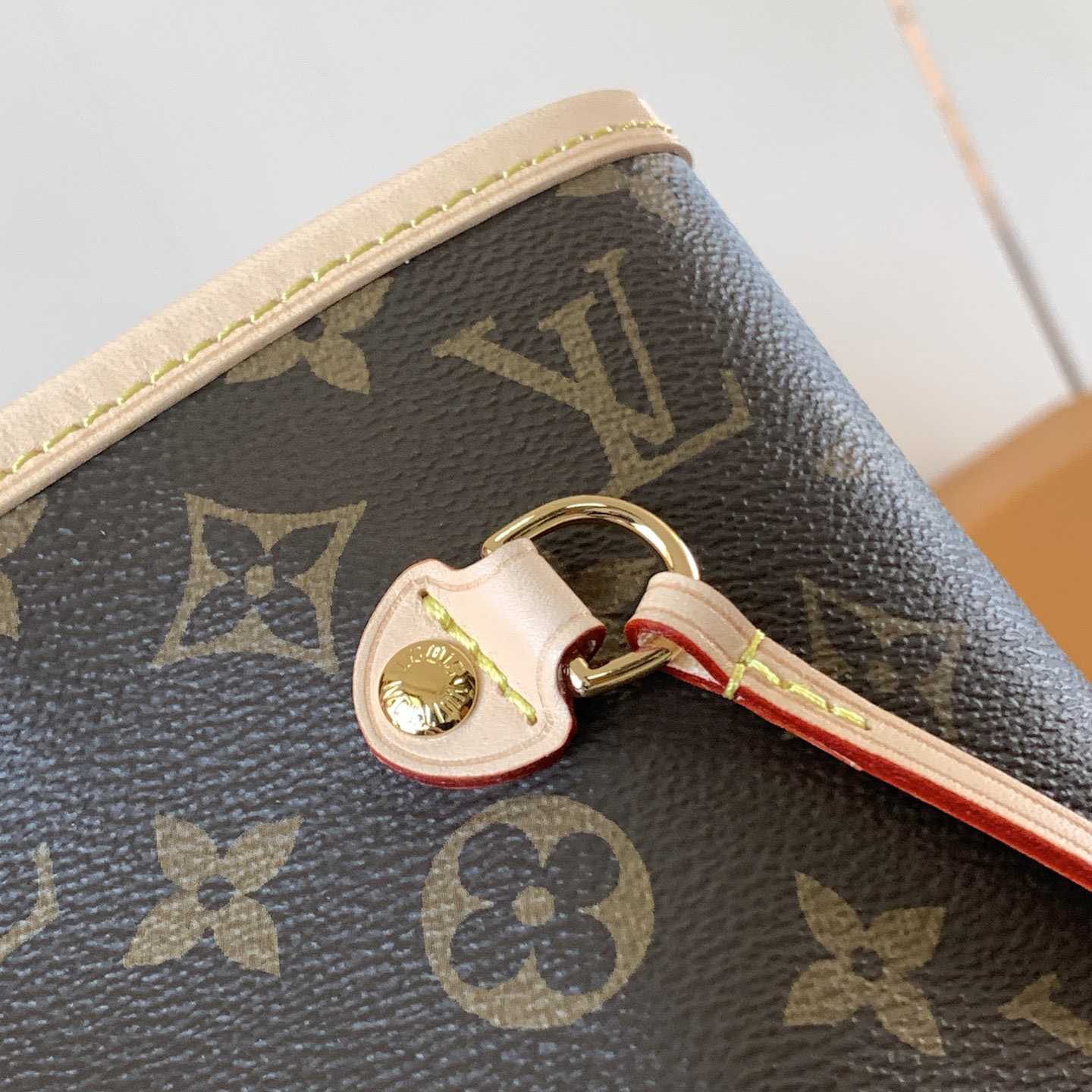 Louis Vuitton Neverfull MM  M46975 - DopestKickz