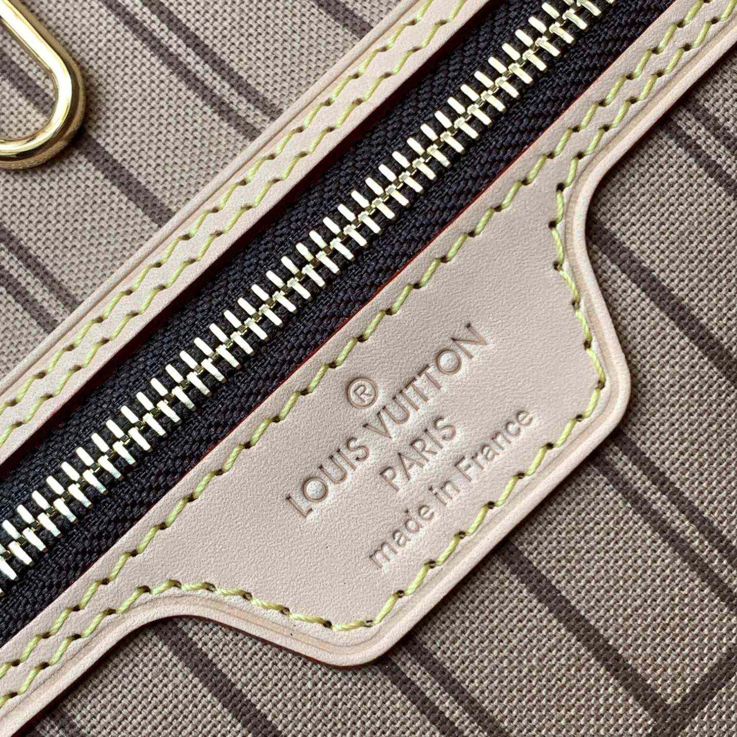 Louis Vuitton Neverfull MM  M46975 - DopestKickz