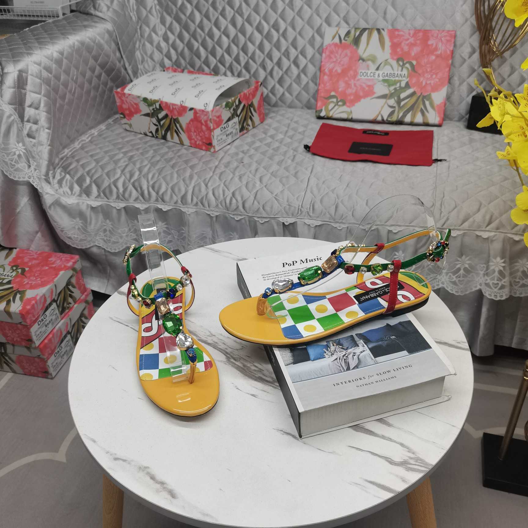 Dolce & Gabbana Embellished Patent Leather Thong Sandals - DopestKickz