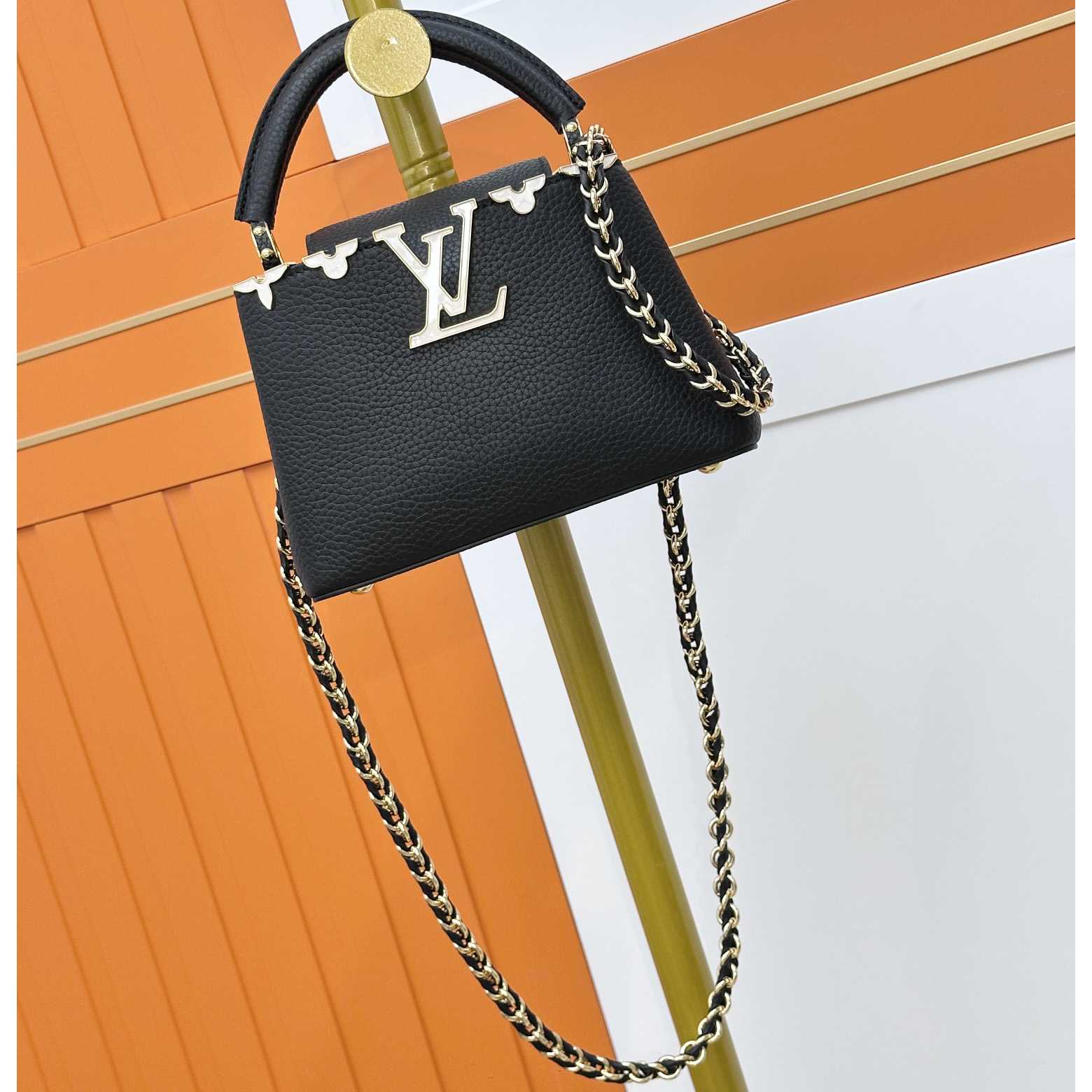 Louis Vuitton Capucines  m48865 - DopestKickz