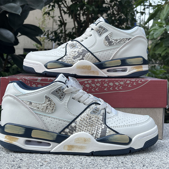 Nike Air Flight 89 Sneaker    FQ8256-001  - DopestKickz