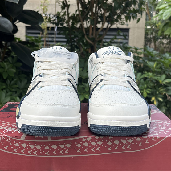 Nike Air Flight 89 Sneaker    FQ8256-001  - DopestKickz