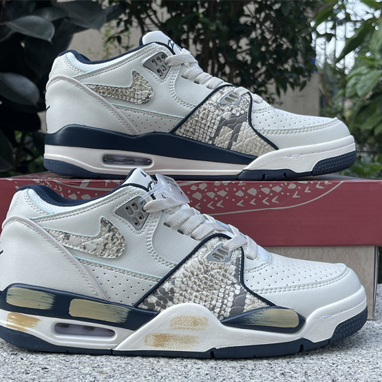 Nike Air Flight 89 Sneaker    FQ8256-001  - DopestKickz