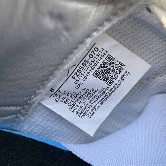 Jordan Air jordan 4 GS“Pure Platinum” Sneakers      FZ8585-070  - DopestKickz