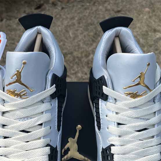 Jordan Air jordan 4 GS“Pure Platinum” Sneakers      FZ8585-070  - DopestKickz
