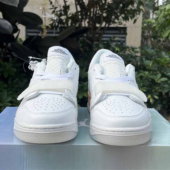 Jordan Legacy 312 LoW WMNS CNY Sneaker     HF3182-100 - DopestKickz