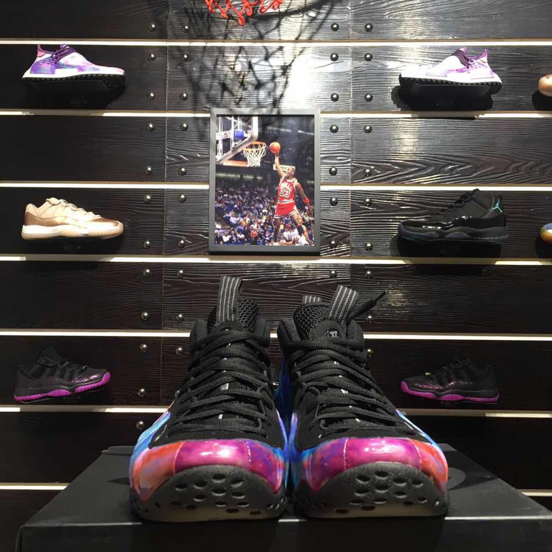 Nike Air Foamposite One 2.0 Sneakers        - DopestKickz