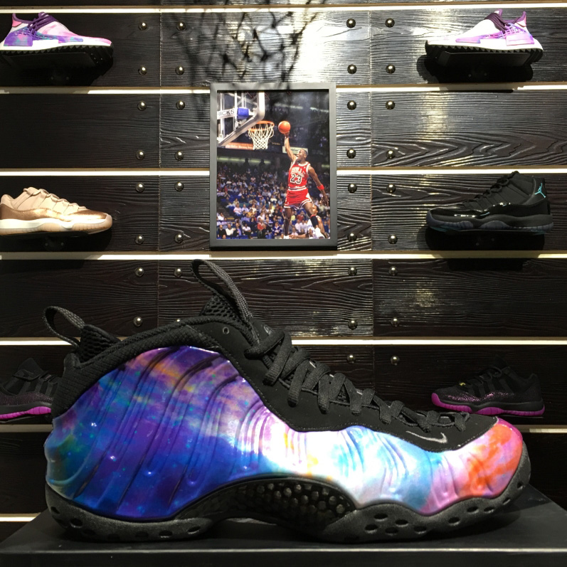 Nike Air Foamposite One 2.0 Sneakers        - DopestKickz