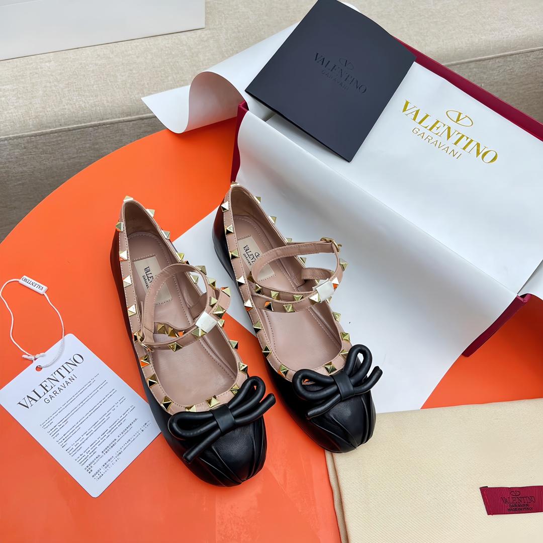 Valenti Rockstud Ballerinas - DopestKickz
