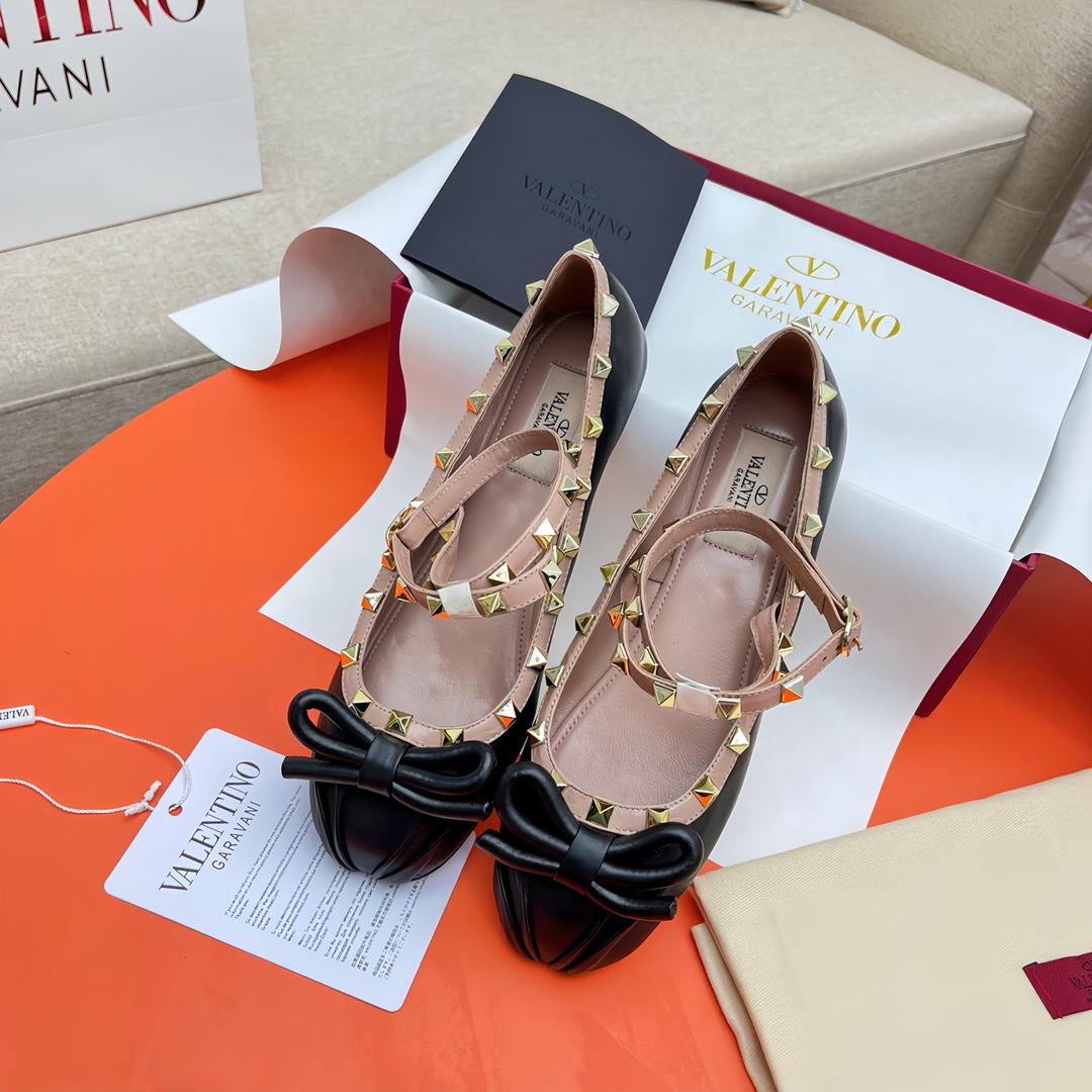 Valenti Rockstud Ballerinas - DopestKickz