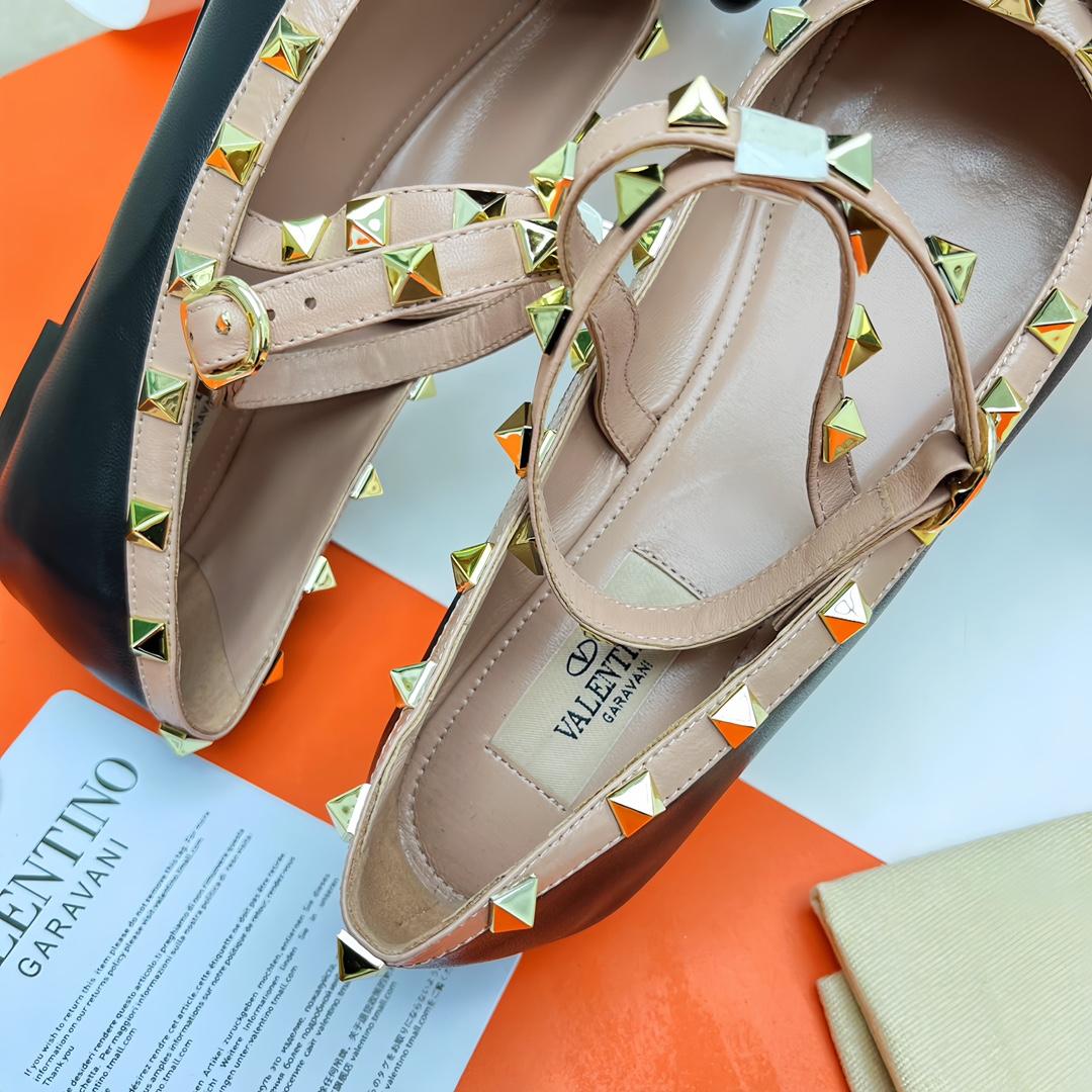 Valenti Rockstud Ballerinas - DopestKickz