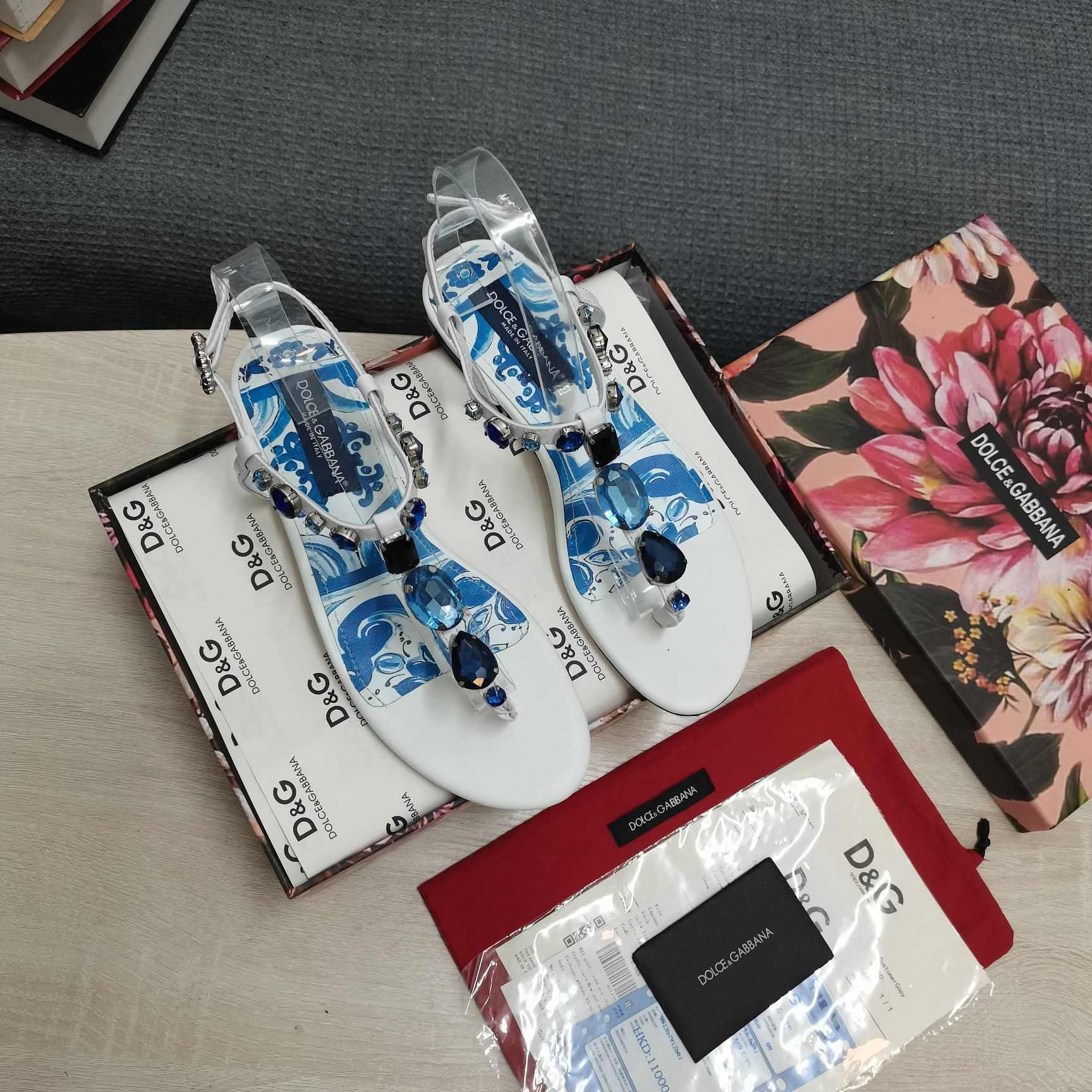 Dolce & Gabbana Patent Leather Thong Sandals With Embroidery - DopestKickz