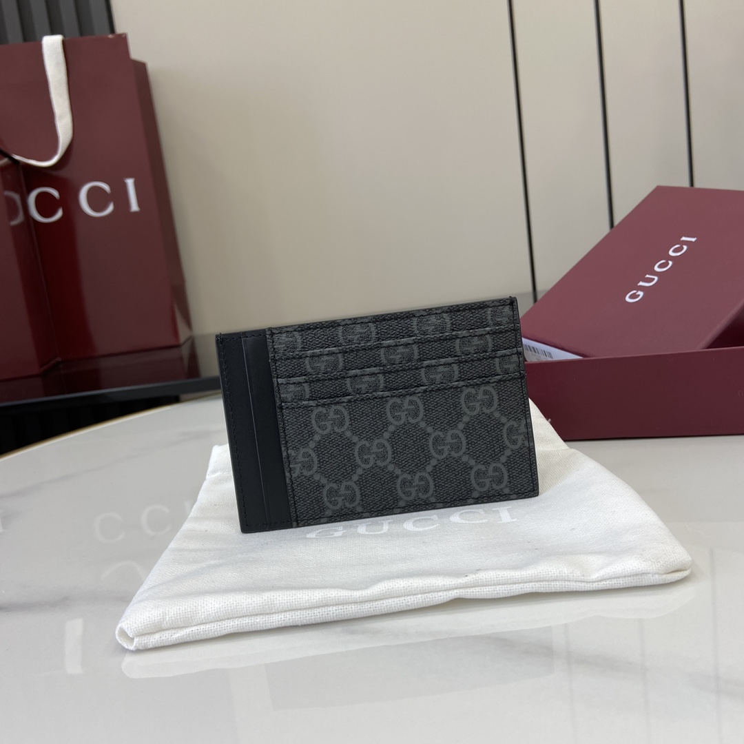 Gucci GG Emblem Card Case  - DopestKickz