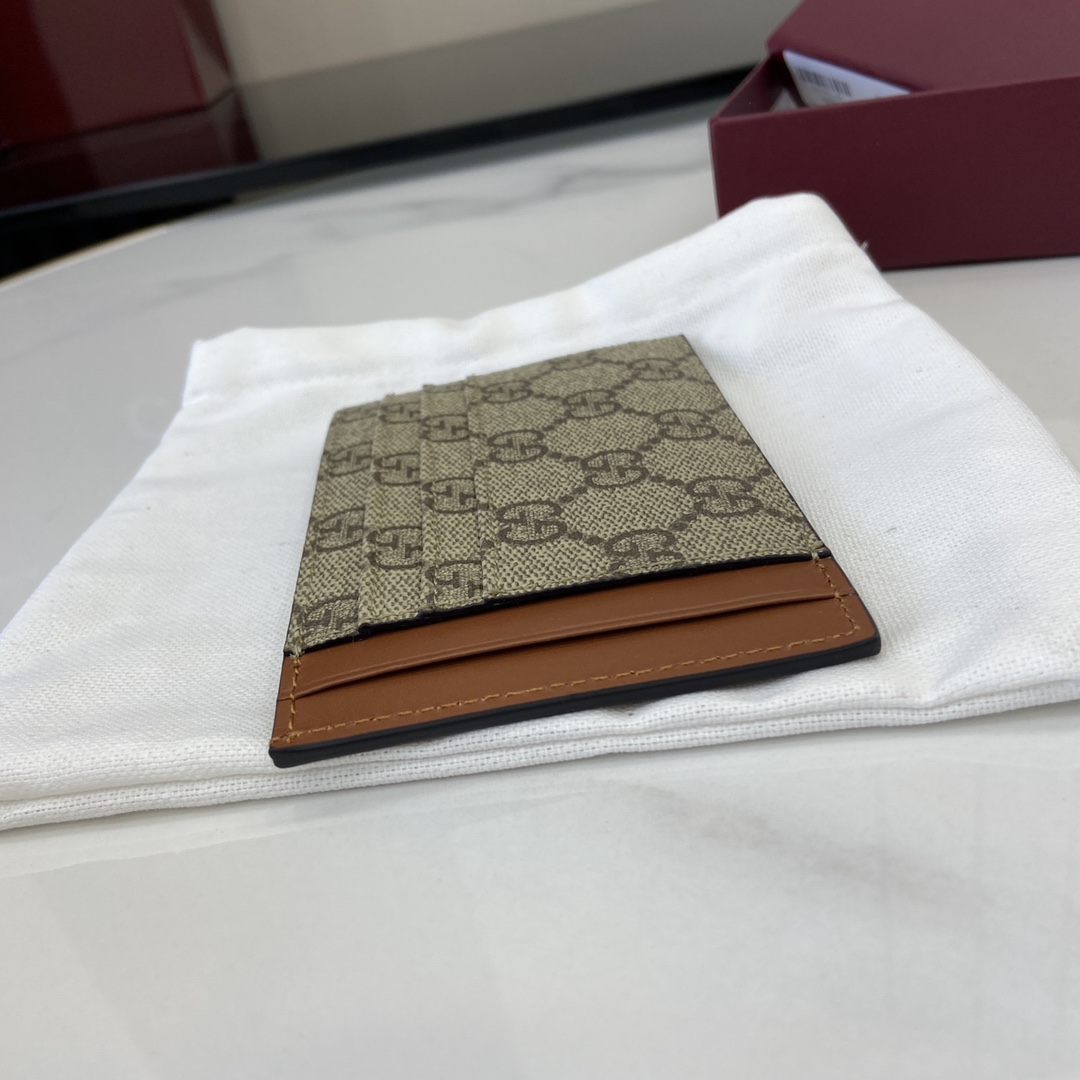 Gucci GG Emblem Card Case  - DopestKickz