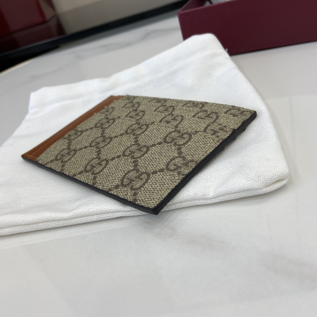 Gucci GG Emblem Card Case  - DopestKickz