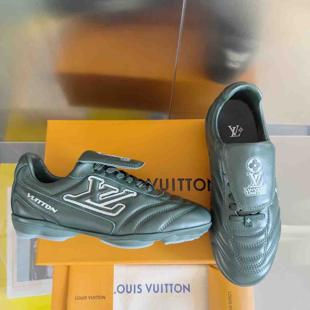 Louis Vuitton LV Footprint Soccer Sneaker   1AHDPP - DopestKickz