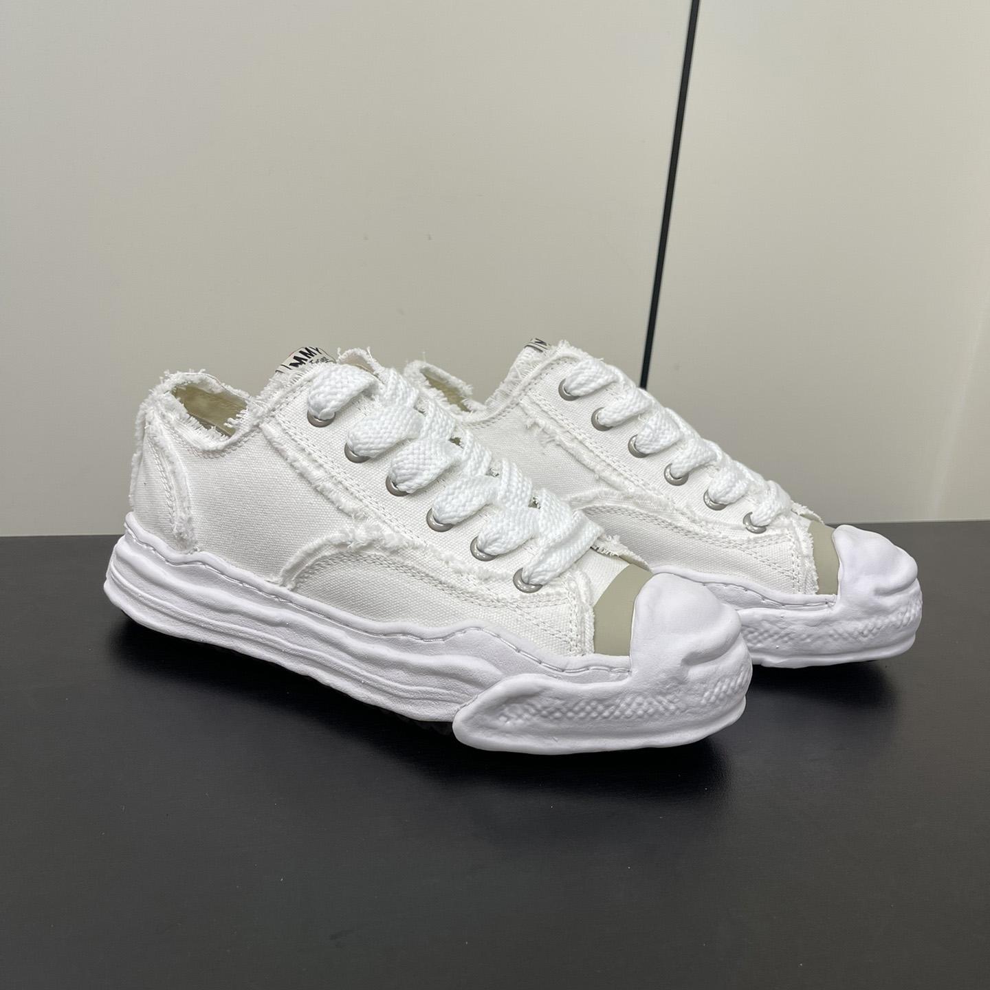 Maison Mihara Yasuhiro Low-Top Sneakers - DopestKickz