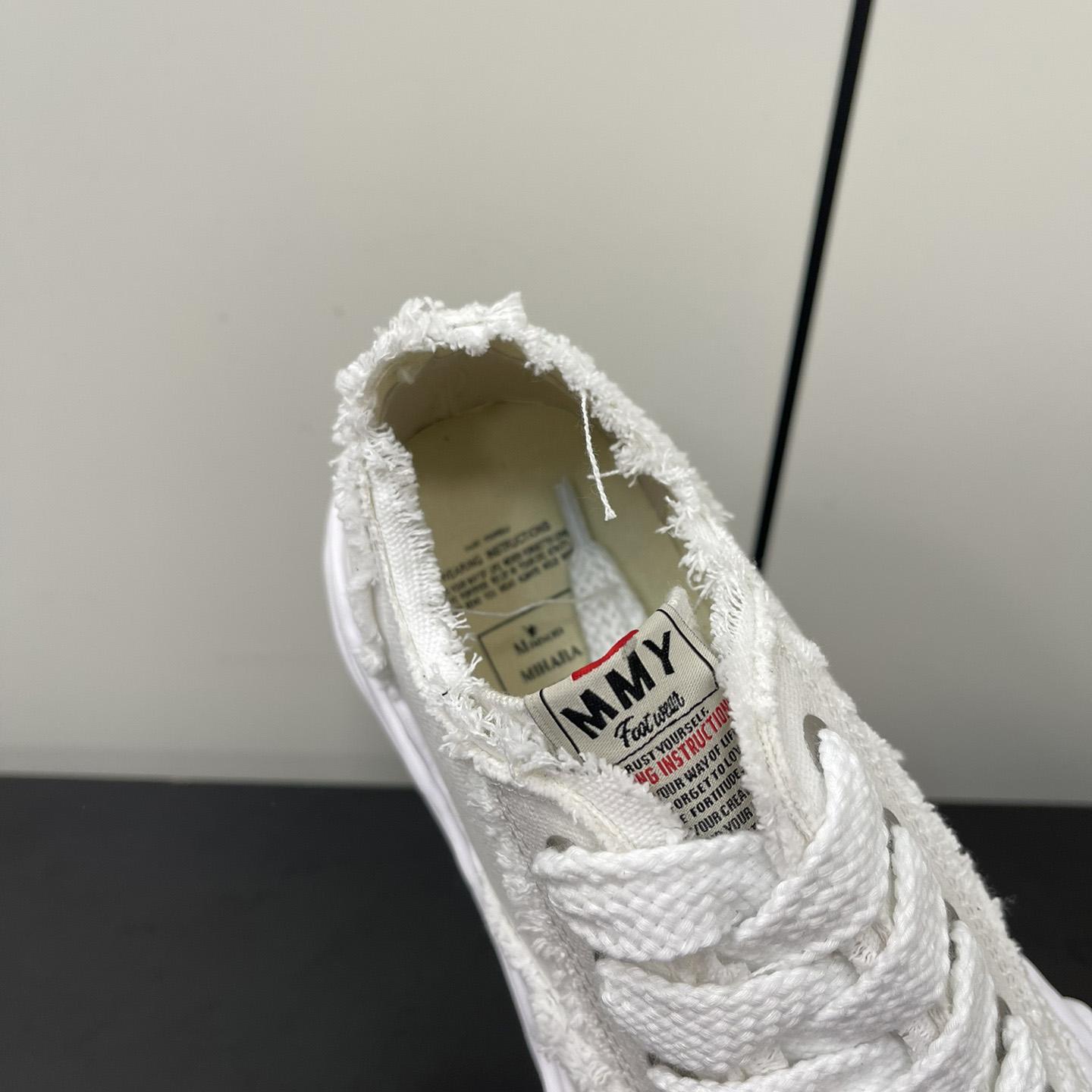 Maison Mihara Yasuhiro Low-Top Sneakers - DopestKickz