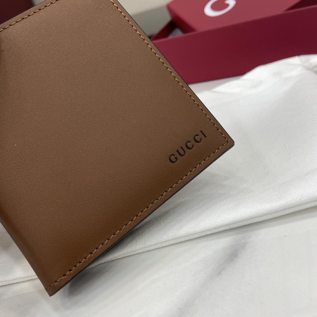 Gucci GG Emblem Bi-fold Embossed Wallet  - DopestKickz