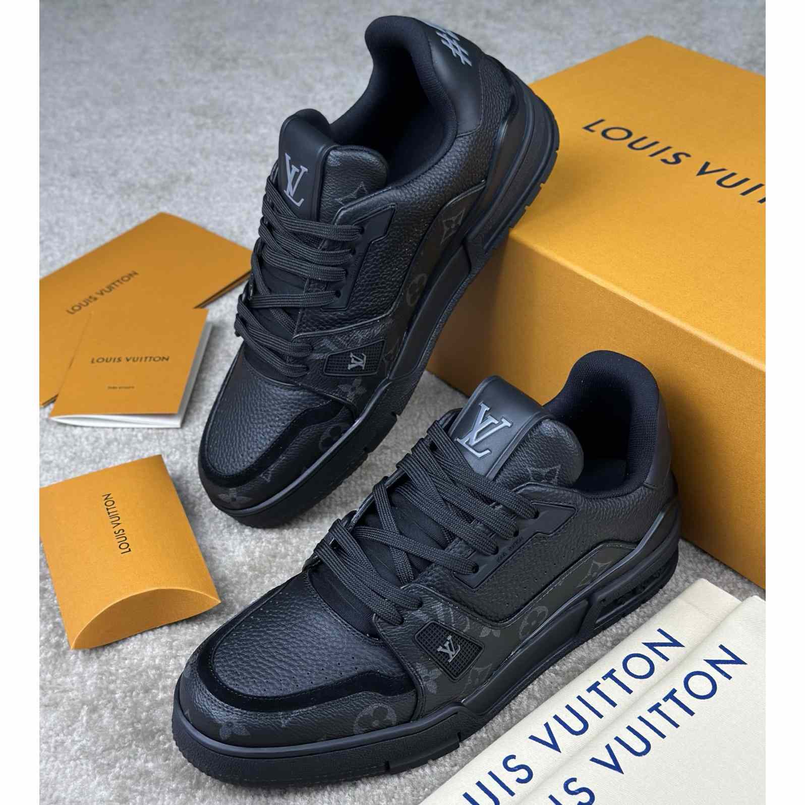 Louis Vuitton LV Trainer Sneaker       1ADH4M - DopestKickz